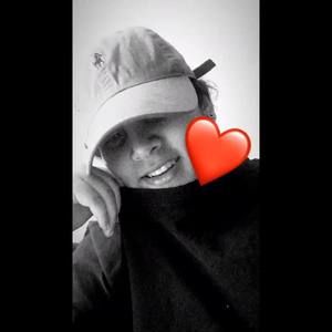 Meet your Posher, Edith